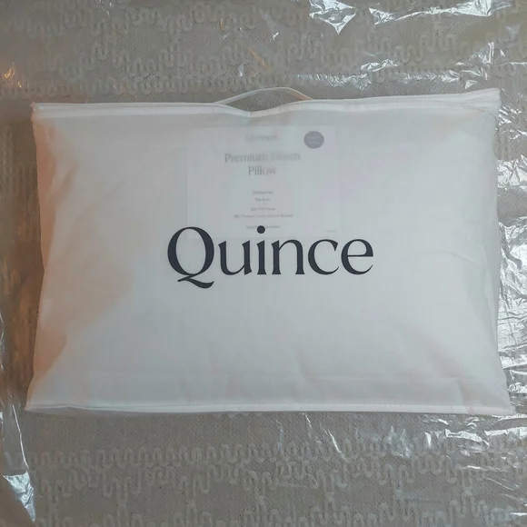 Quince Standard White Duck Down Premium Pillow (Medium)(P26)